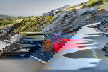 Mazda3 2019 Soulredcrystal Trasera 01