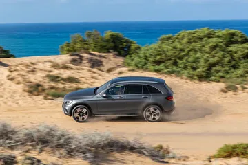 Mercedes Glc 2019 Gris 05