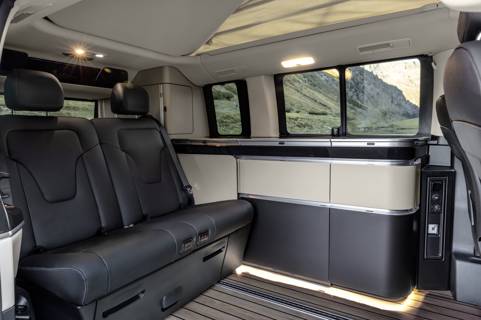 Mercedes Marco Polo 2019 Interior 2