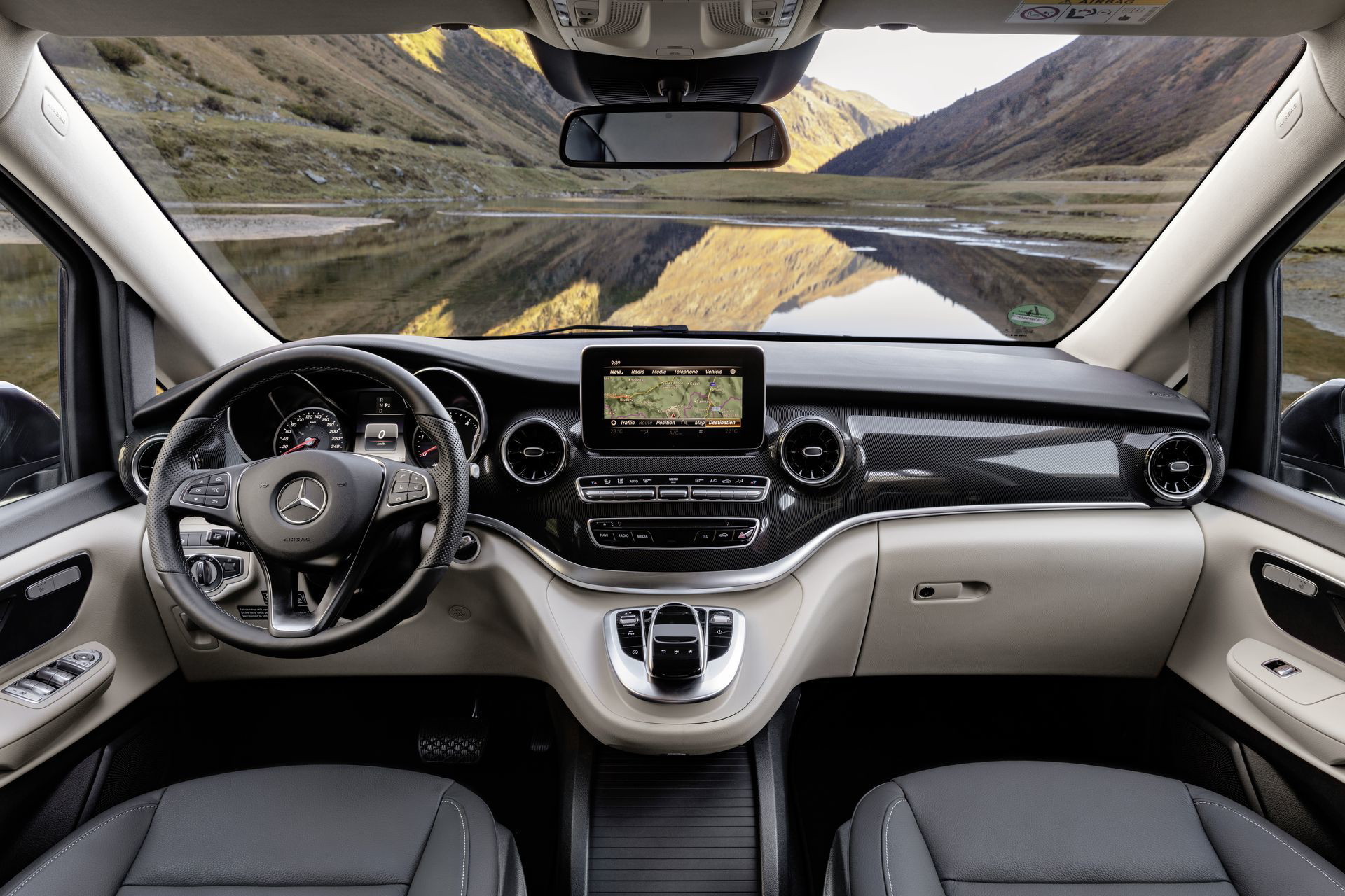 Mercedes Marco Polo 2019 Interior 4
