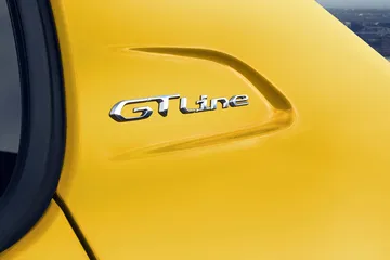 Peugeot 208 2019 Amarillo Detalles 02
