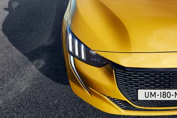 Peugeot 208 2019 Amarillo Detalles 05