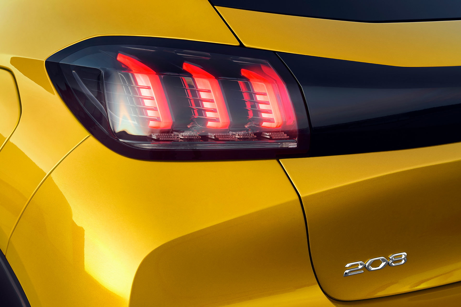Peugeot 208 2019 Amarillo Detalles 06