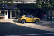 peugeot-208-2019-amarillo-exterior-04-180x120.jpg