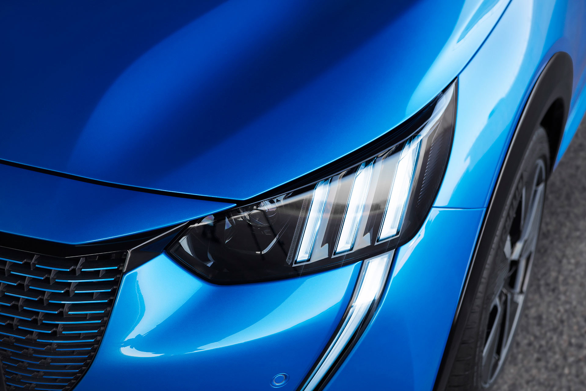 Peugeot E 208 2019 Azul Detalles 06