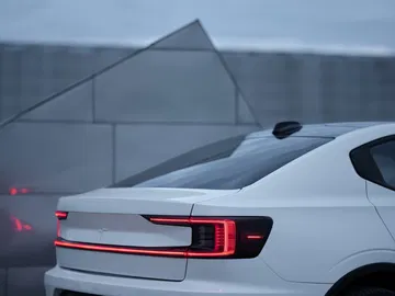 Polestar 2 Exterior 012