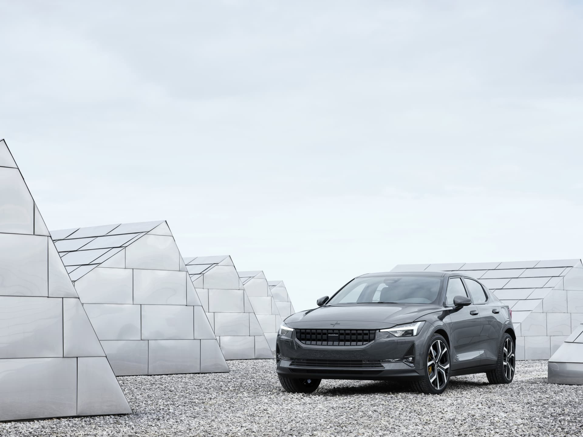 Polestar 2 Exterior 02