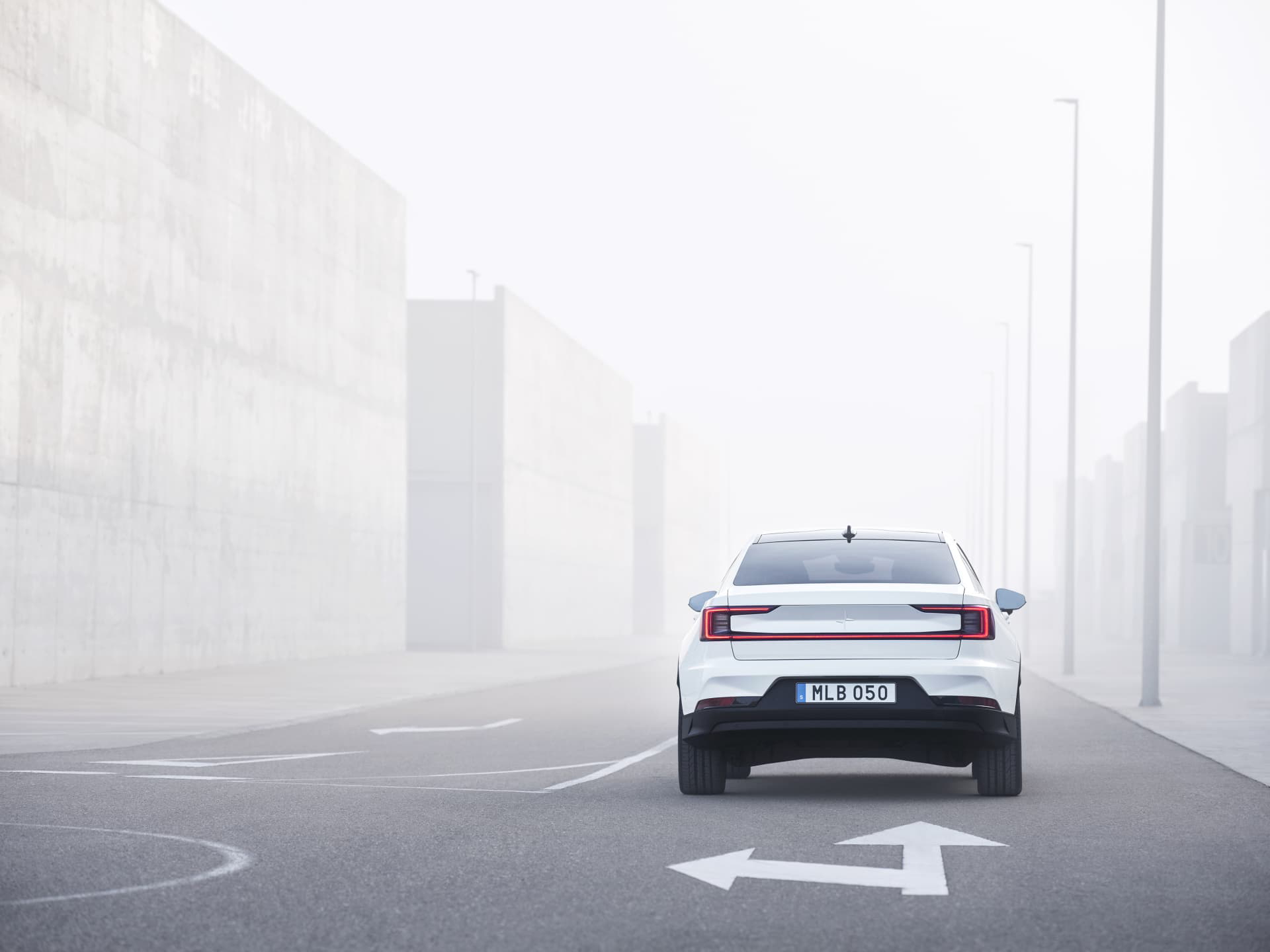 Polestar 2 Exterior 05