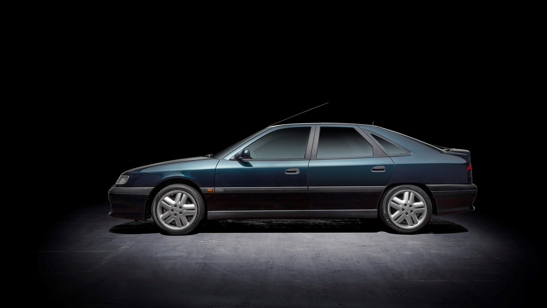 Renault Safrane Biturbo 1993 01