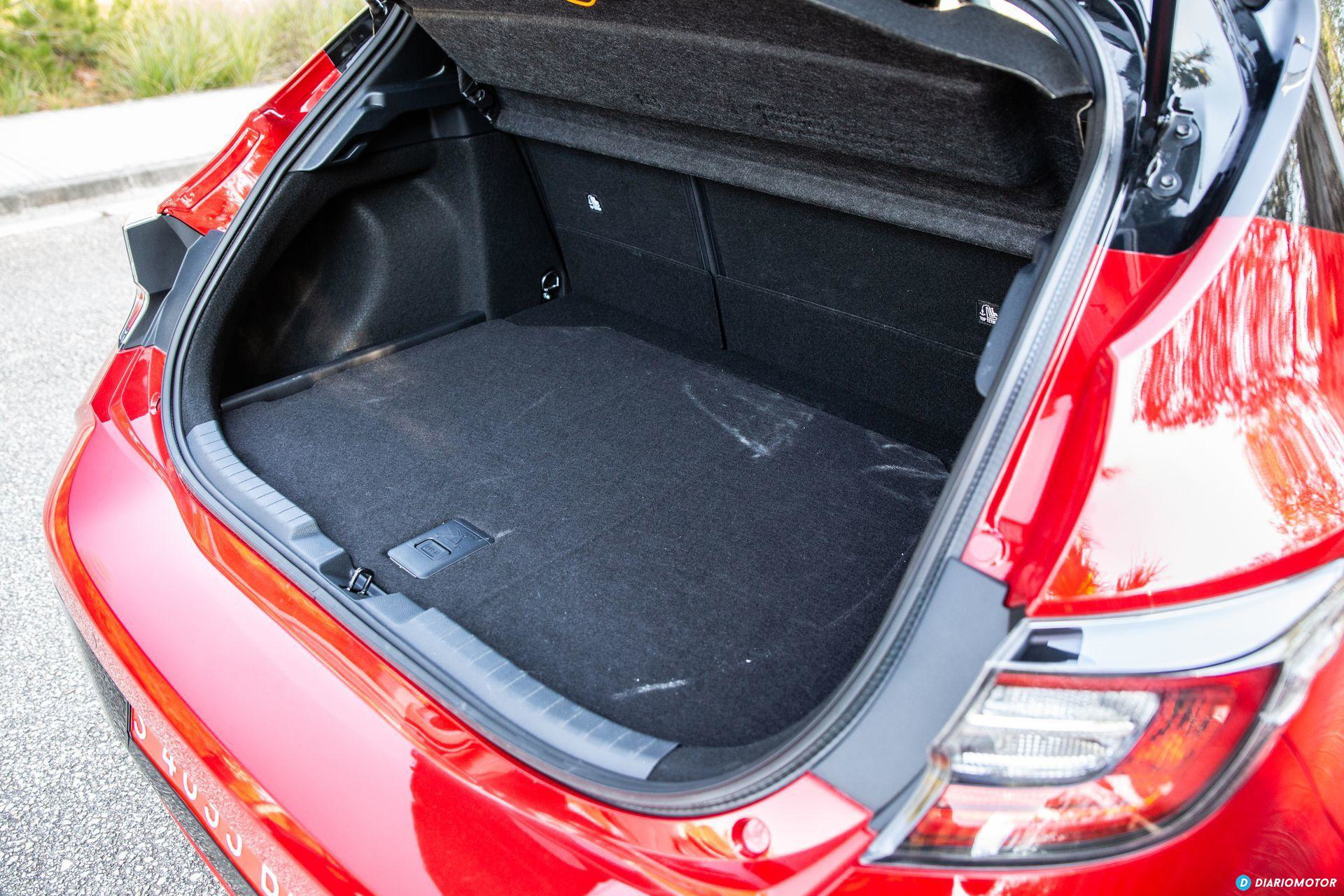 Toyota Corolla 2019 Interior 12