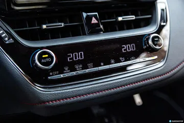 Toyota Corolla 2019 Interior 5