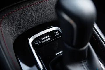 Toyota Corolla 2019 Interior 6