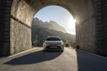 Toyota Corolla Touring Sport 3
