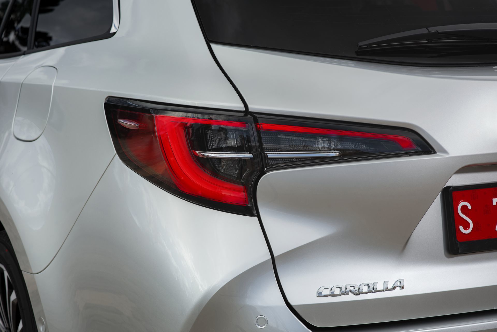 Toyota Corolla Touring Sport 6 Plata