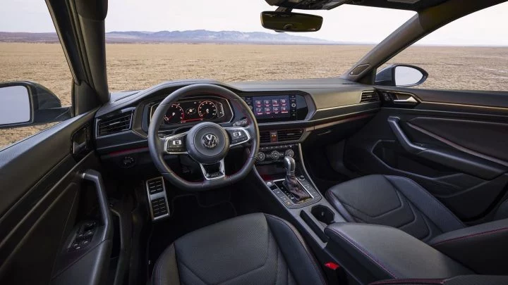 Volkswagen Jetta Gli 2019 Interior 5