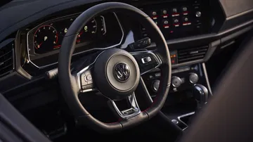 Volkswagen Jetta Gli 2019 Interior 6