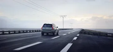 The New Volvo Xc90 R Design T8 Twin Engine In Thunder Grey