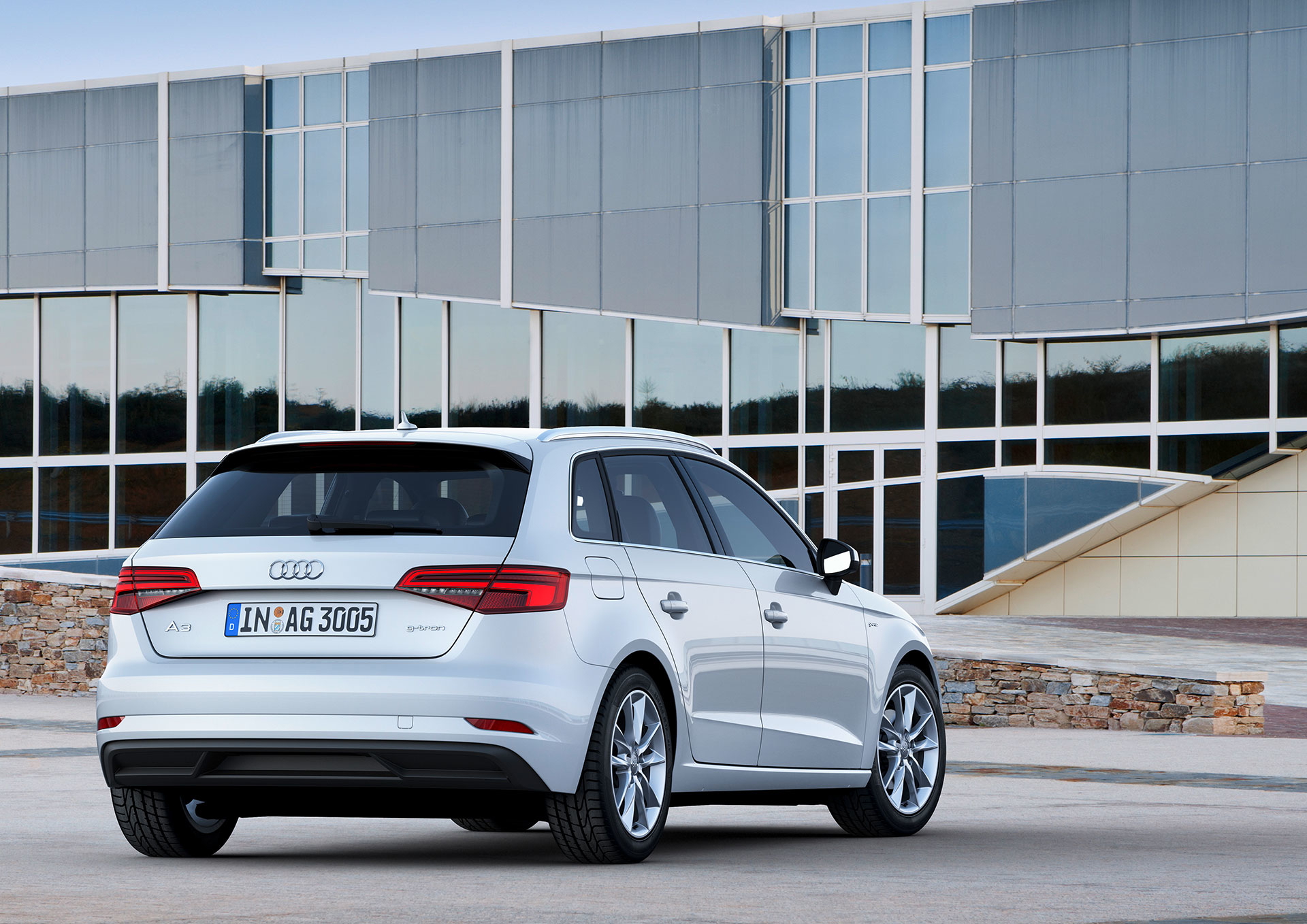 Audi A3 G Tron 2019 Blanco 17