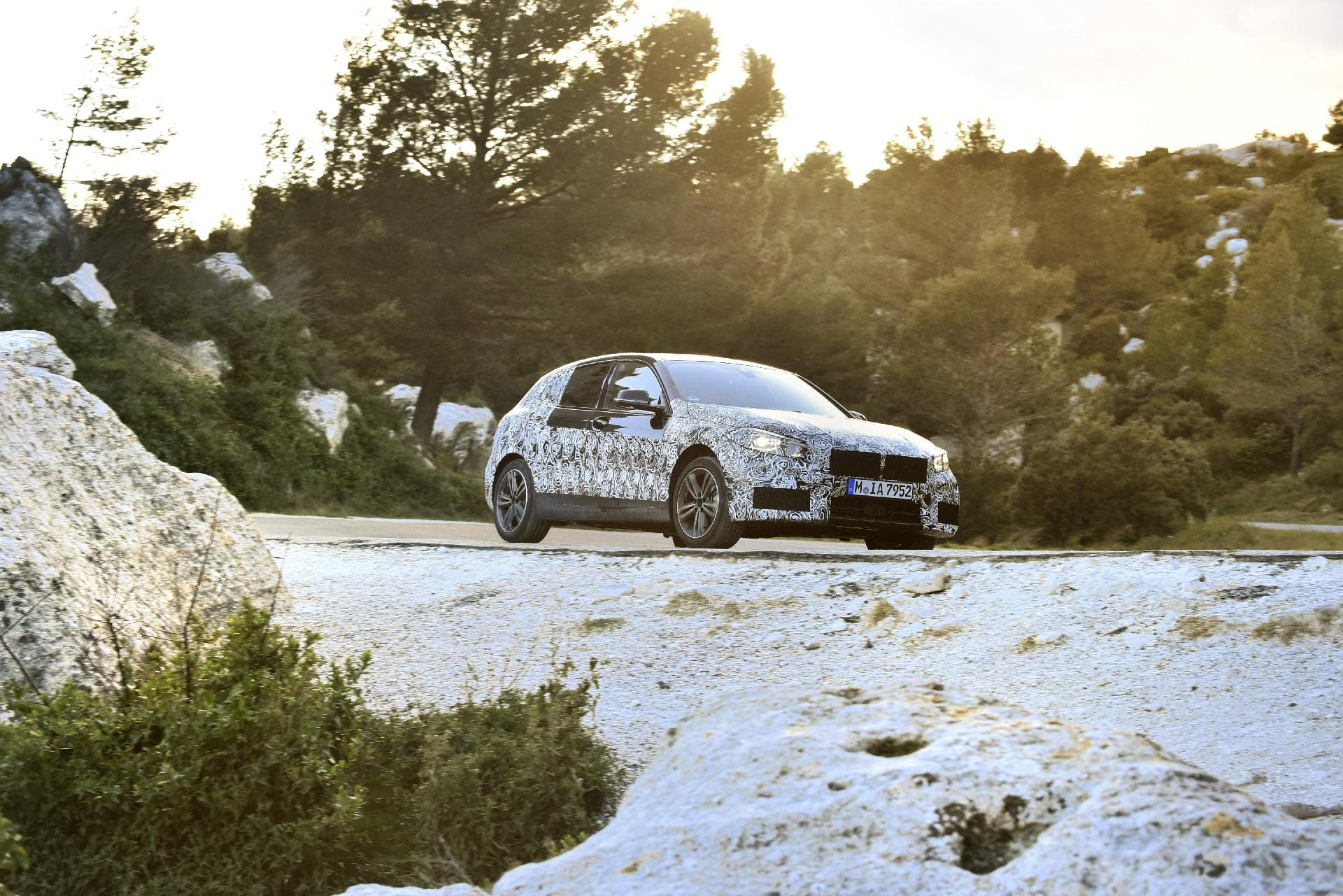 Bmw Serie 1 2020 P90341147 Highres Testing In Miramas T