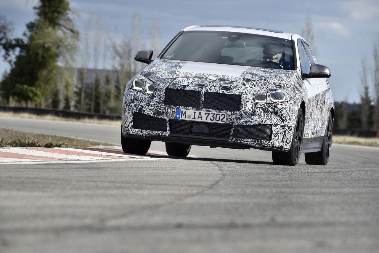 Bmw Serie 1 2020 P90341156 Highres Testing In Miramas T