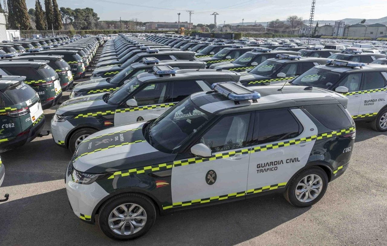 LAND ROVER Discovery (2019) guardia civil españa spain police