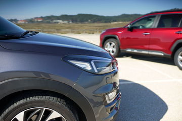 Hyundai Tucson 48v Toyota Rav4 Prueba Comparativa 01
