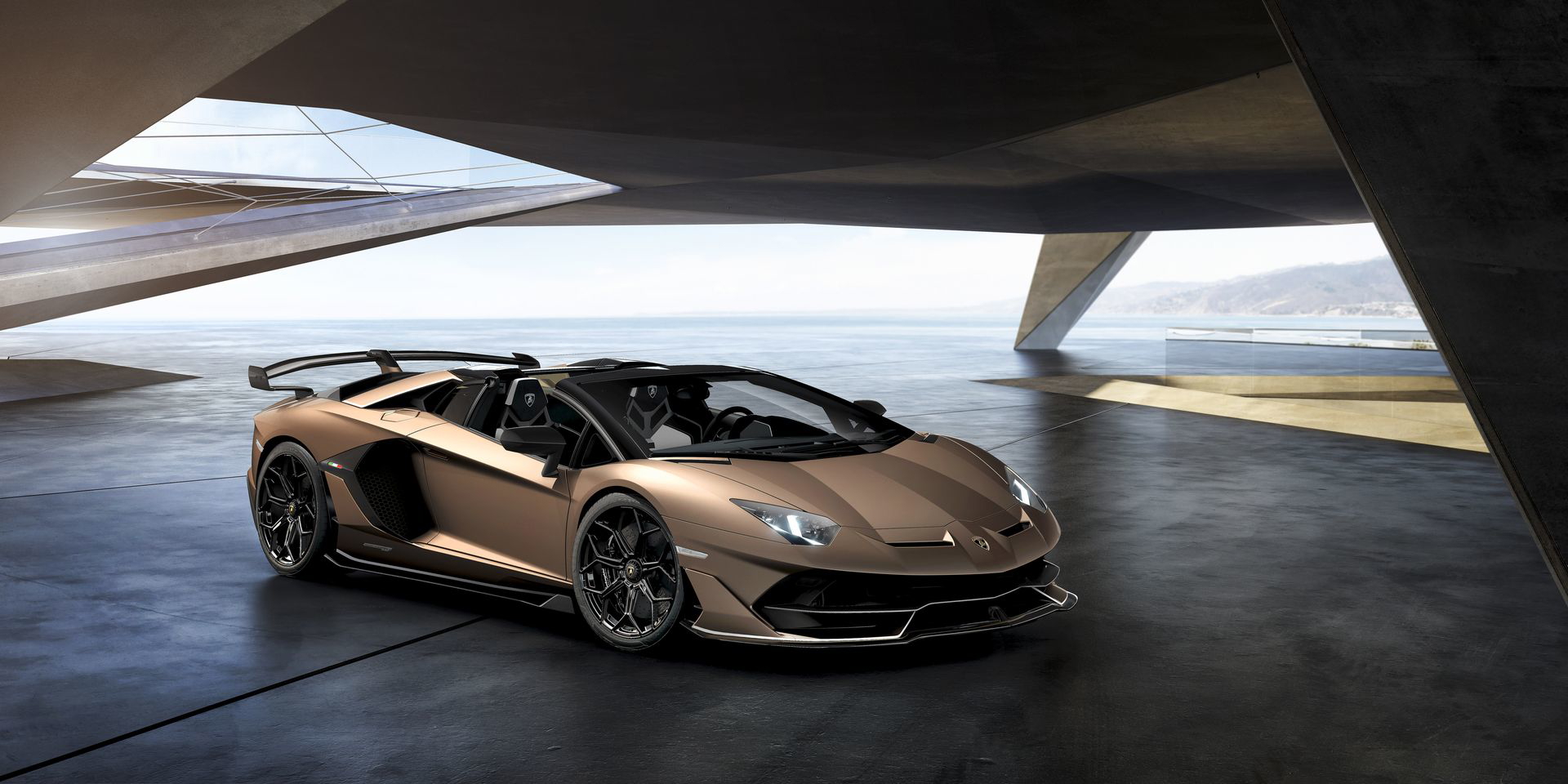 Lamborghini Aventador Svj Roadster 15
