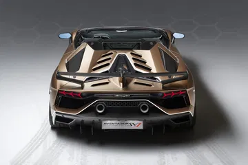 Lamborghini Aventador Svj Roadster 22