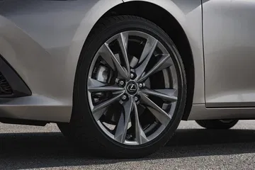 Lexus Es 300h 0319 013