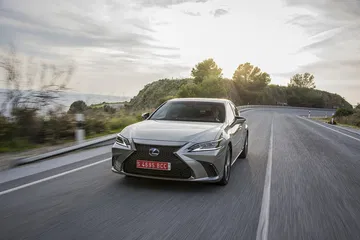 Lexus Es 300h 0319 020