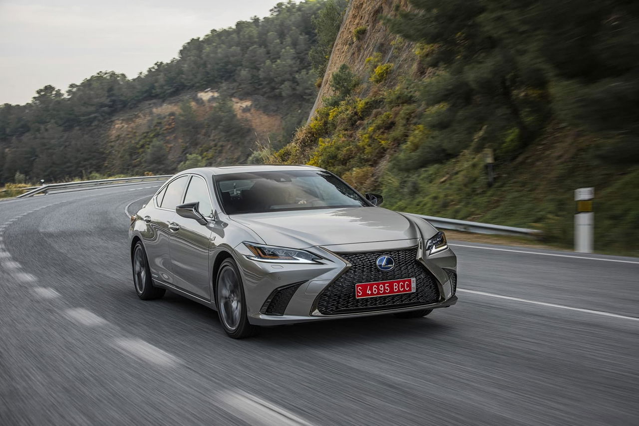 Lexus Es 300h 0319 029