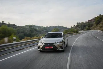 Lexus Es 300h 0319 031