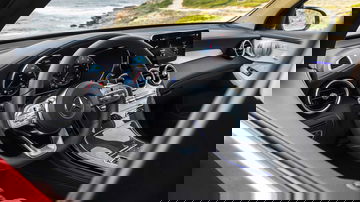 Mercedes Glc Coupe 2019 Interior 03