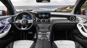 Mercedes Glc Coupe 2019 Interior 05