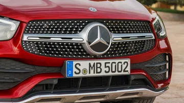 Mercedes Glc Coupe 2019 Rojo 014
