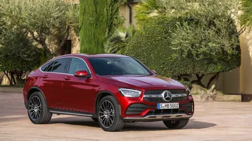 Mercedes Glc Coupe 2019 Rojo 03