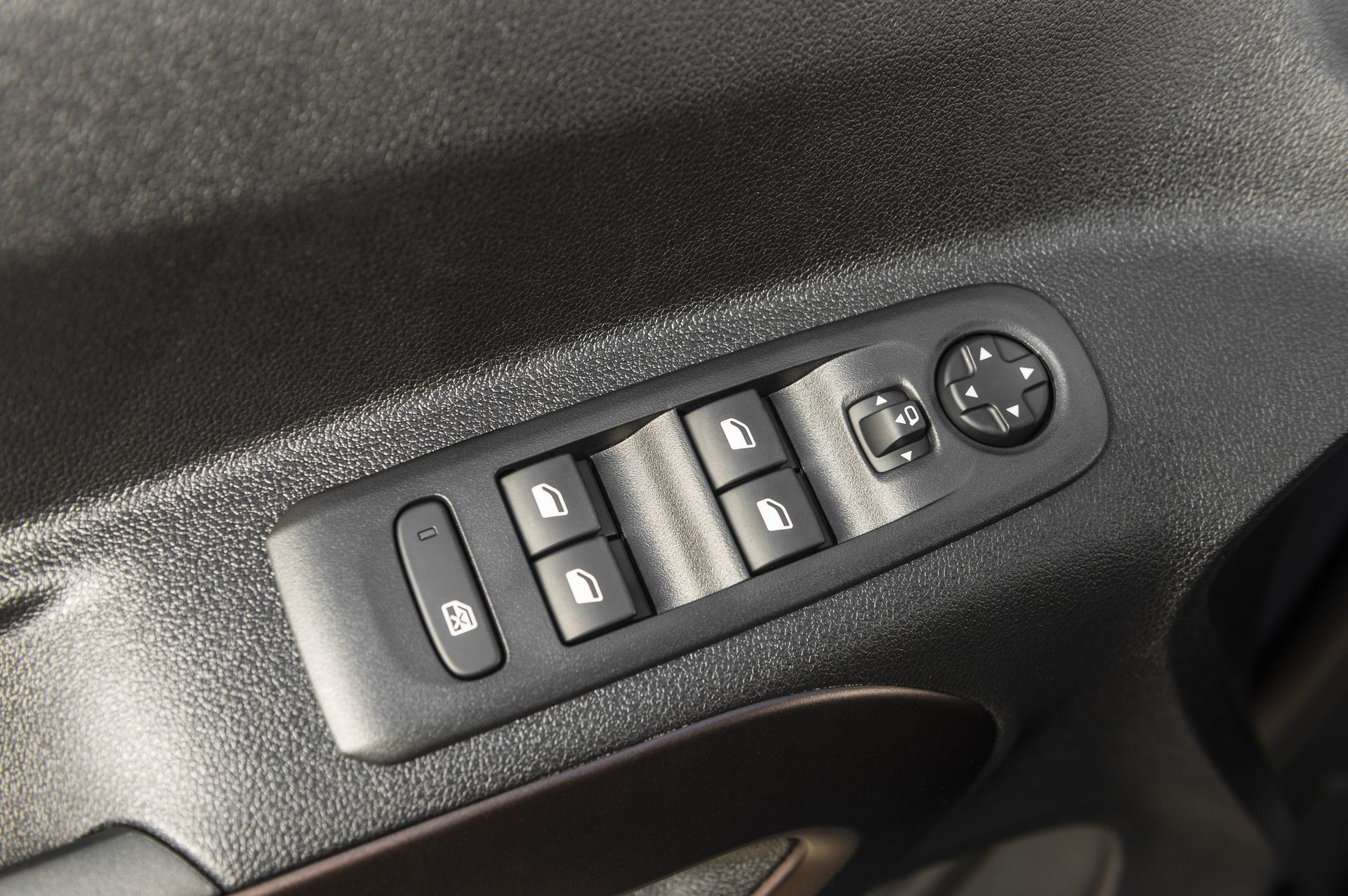 Peugeot Rifter Long 16 Detalles