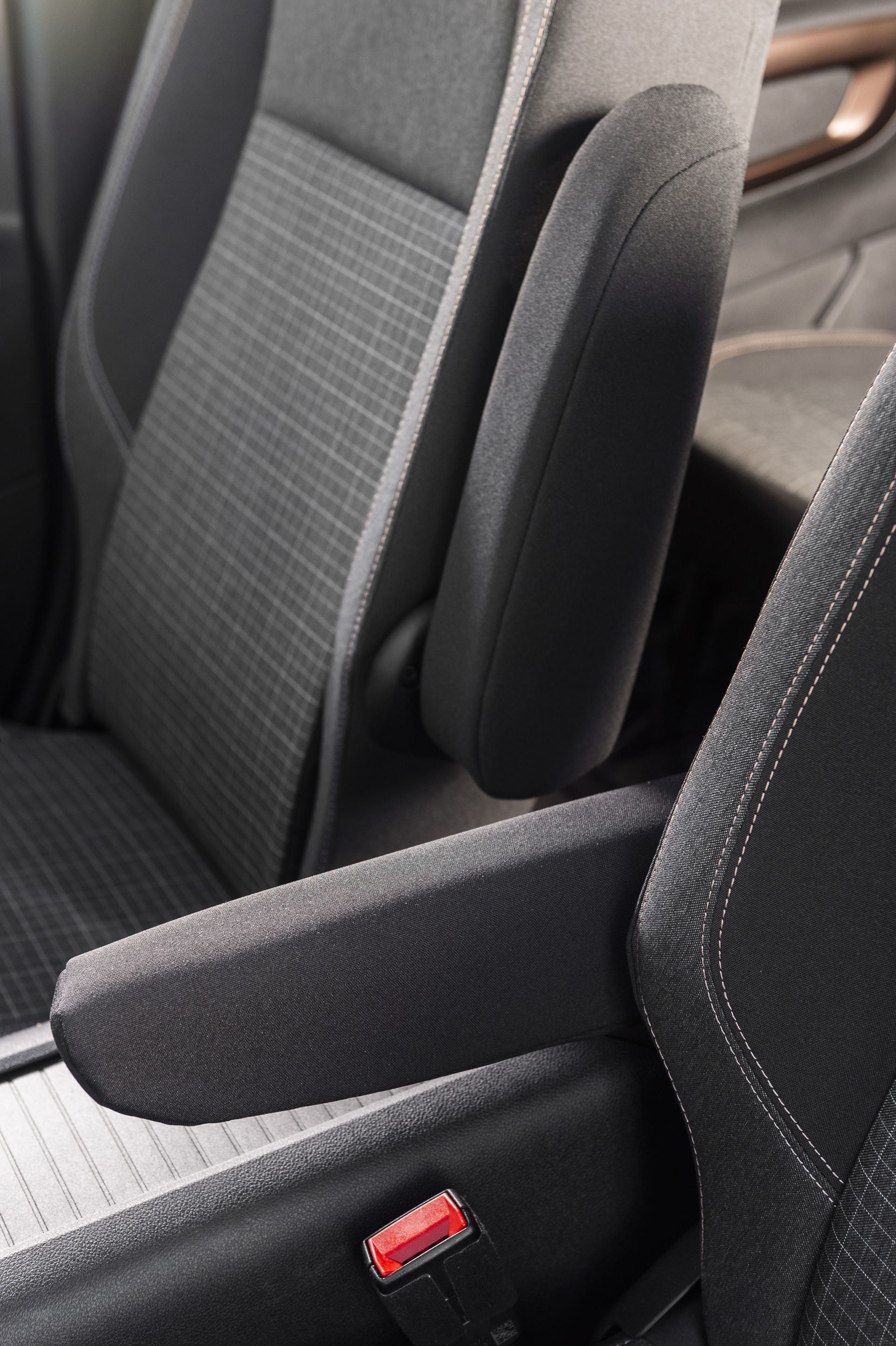 Peugeot Rifter Long 2019 3 Interior