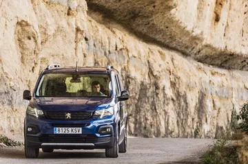 Peugeot Rifter Long 2019 4