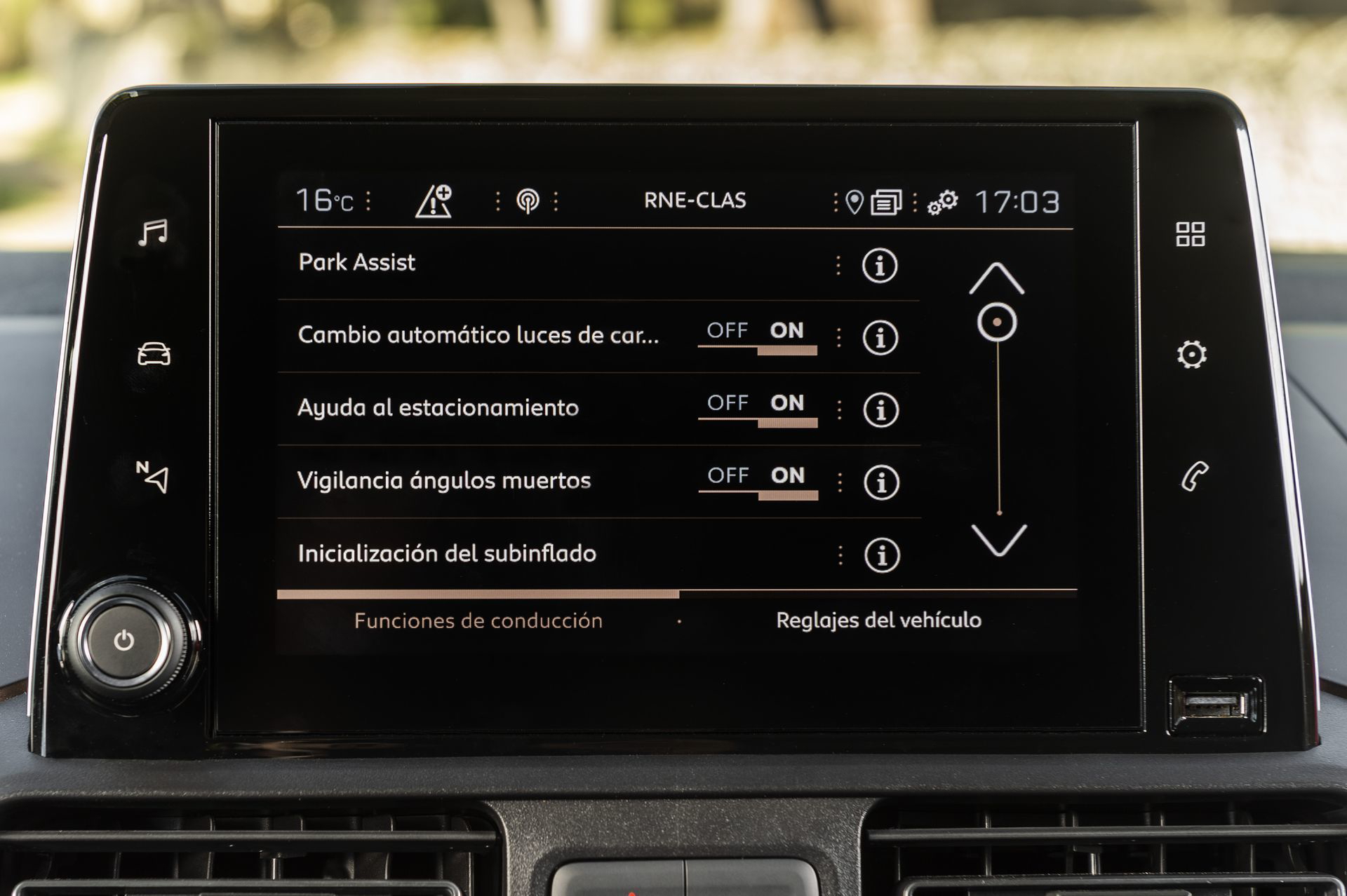 Peugeot Rifter Long 4 Detalles