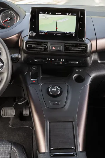 Peugeot Rifter Long 6 Detalles