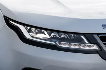 Range Rover Evoque 2019 Gris Detalles 04