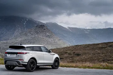 Range Rover Evoque 2019 Gris Exterior 10