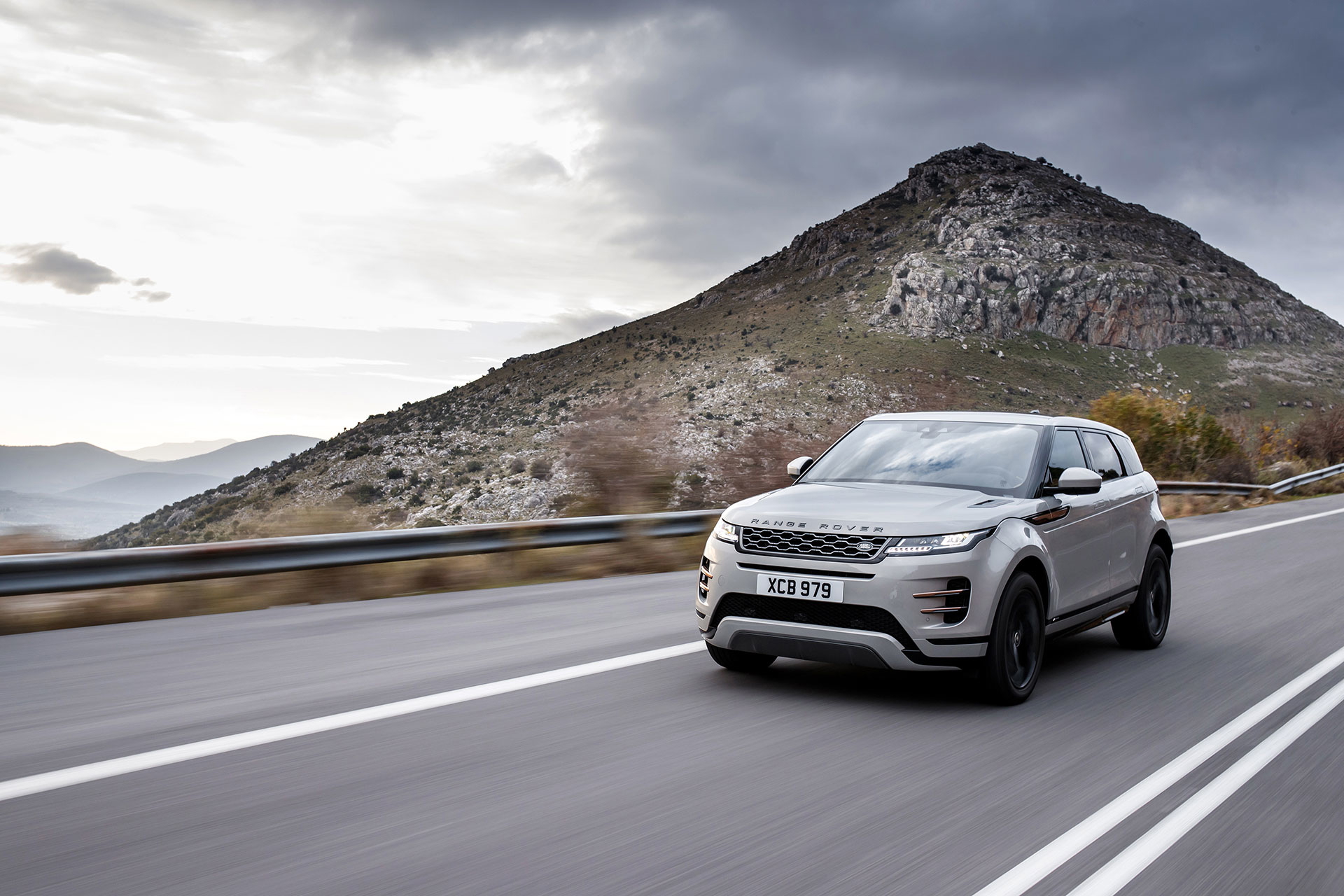 Range Rover Evoque 2019 Gris Movimiento 26