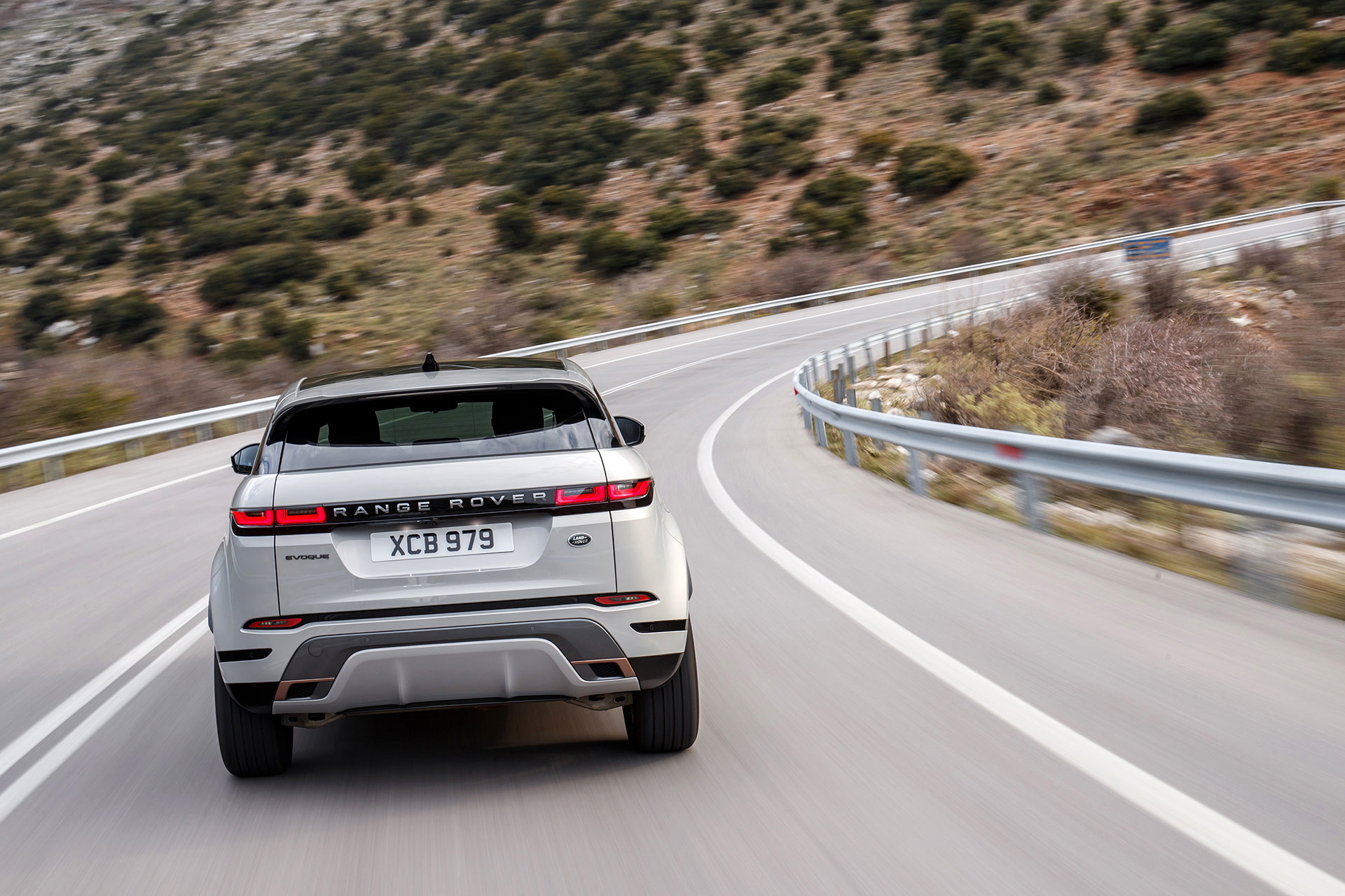 Range Rover Evoque 2019 Gris Movimiento 49