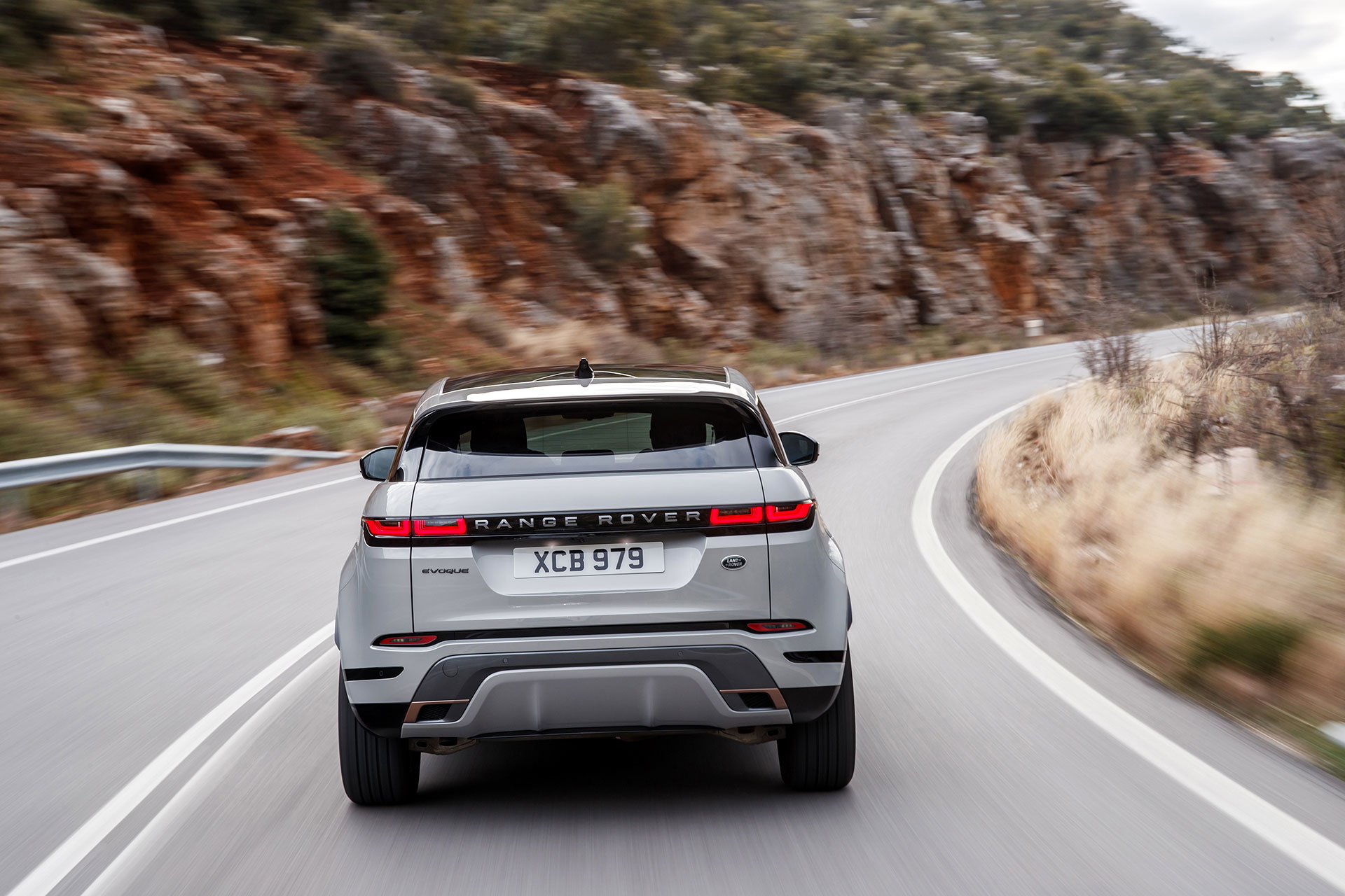 Range Rover Evoque 2019 Gris Movimiento 50