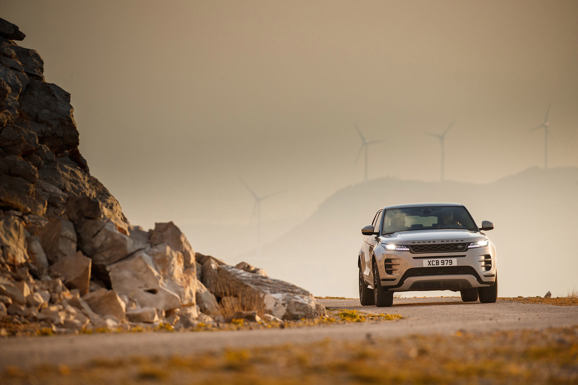 Range Rover Evoque 2019 Gris Movimiento 64