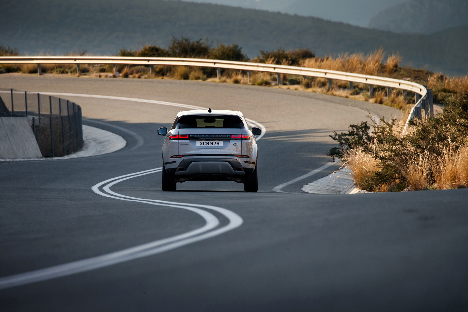 Range Rover Evoque 2019 Gris Movimiento 78