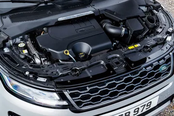 Range Rover Evoque 2019 Motor 01