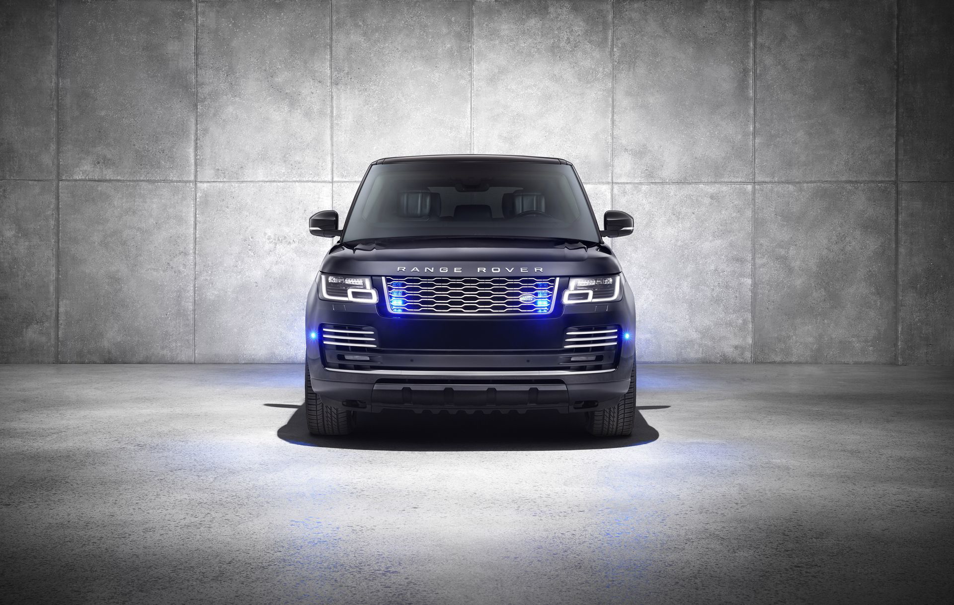 Range Rover Sentinel 2019 13